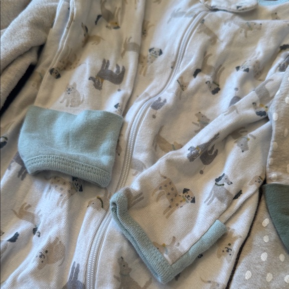 Cloud Island Kids Footies - Gray and Cream Patterns - Picture 7 of 10